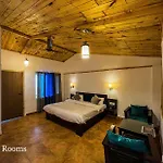 Stoneshed Resort And Hotel
